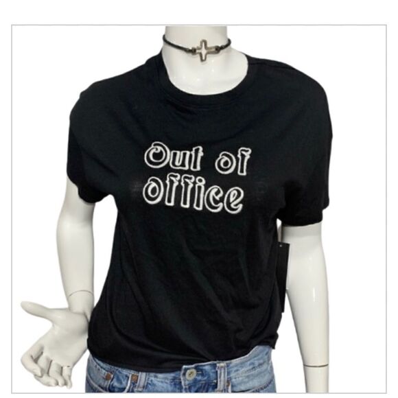 ‎NWT Carbon Copy "Out of Office" black tee - XS - Picture 2 of 8